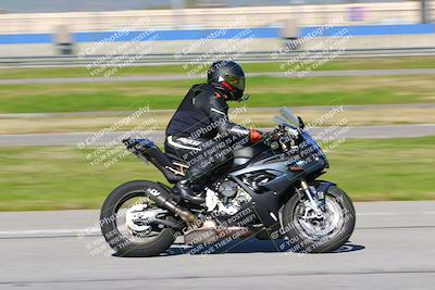 media/Jan-20-2023-Fastrack Riders (Fri) [[f2ad32aba3]]/Level 1/session 4 turn 6/